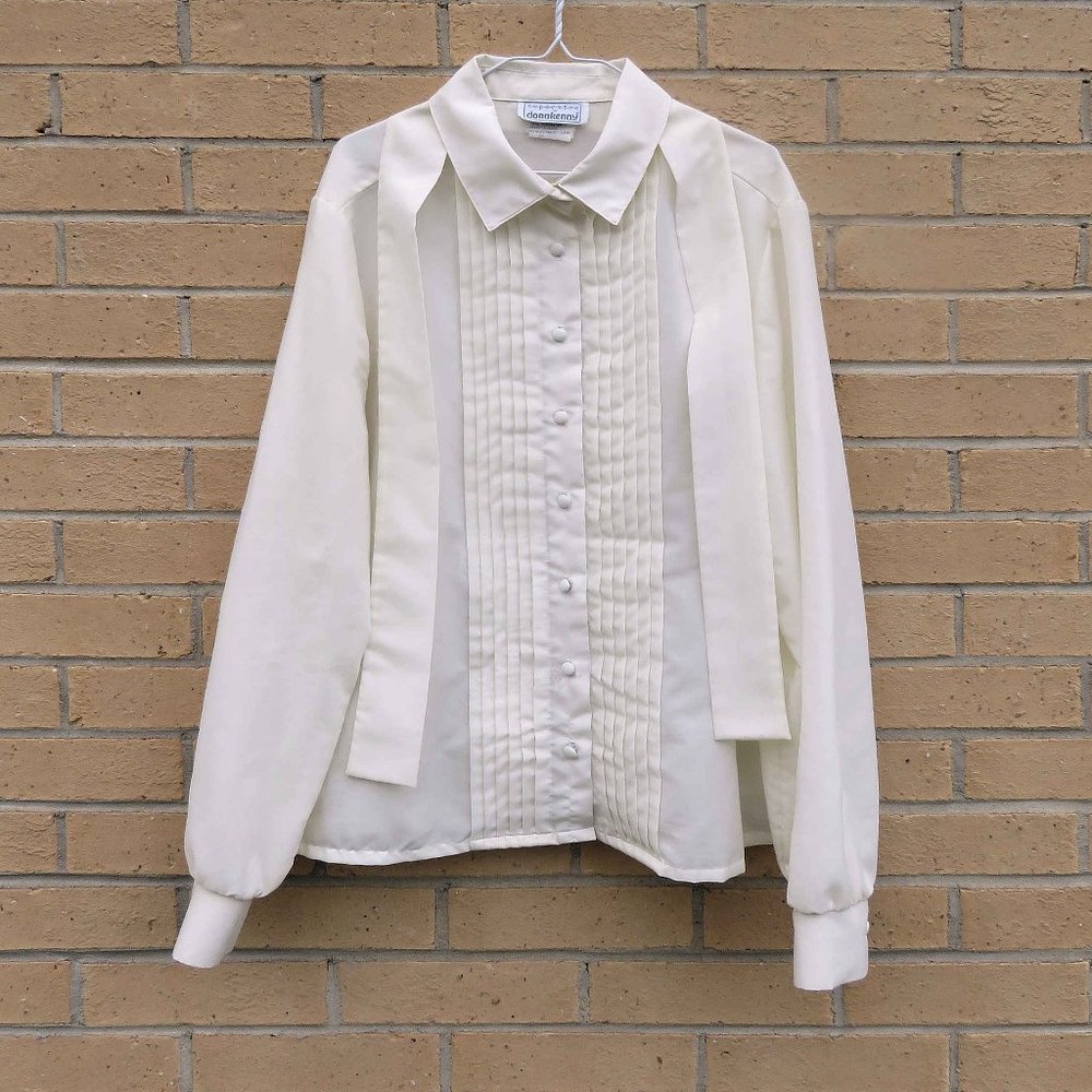 Separates by Donnkenny Ivory Dressy Blouse w/ Scarf Tie size 16 - preowned